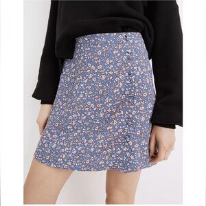 Madewell NWT Blue Red Summer Vines Floral Porch Side Button Mini Skirt - Size 2
